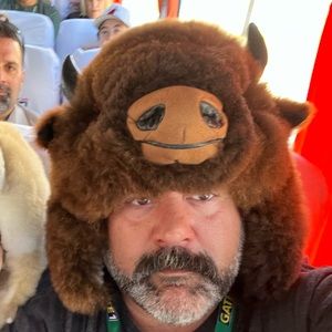 Meet your Posher, Manuel